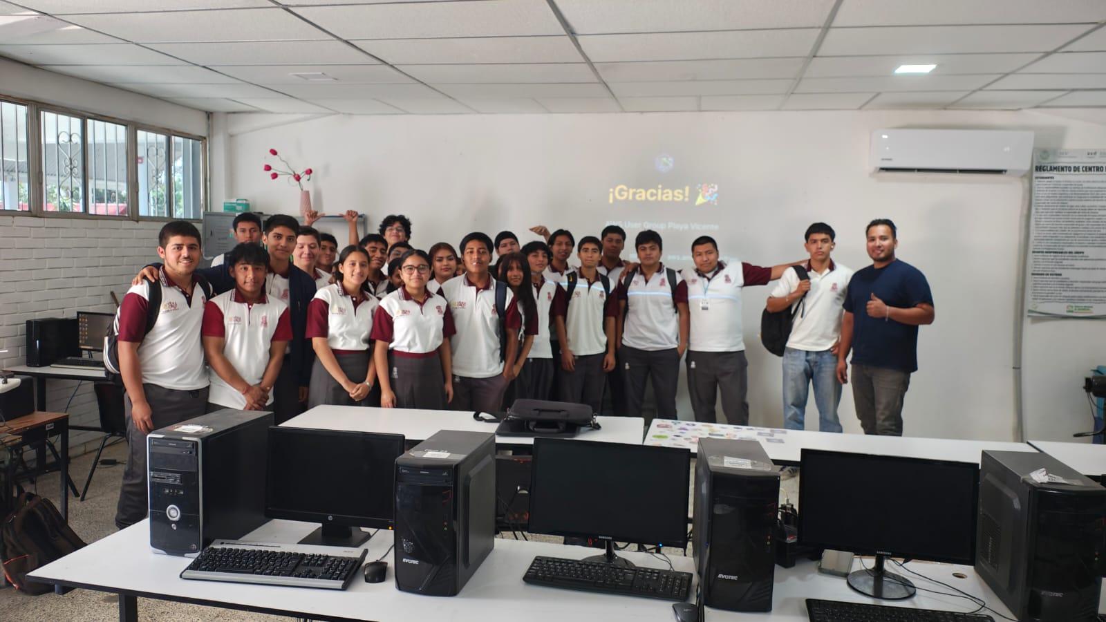 Taller presencial — COBAEV 13, Playa Vicente